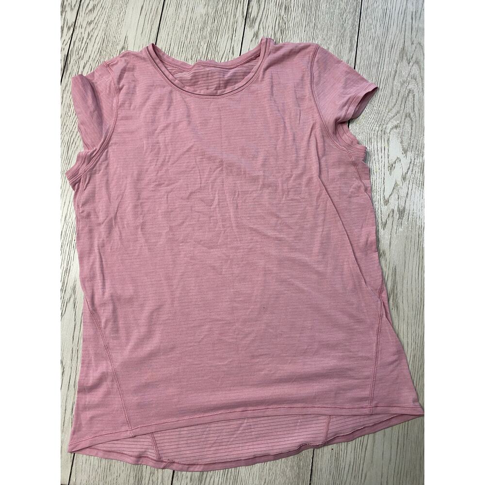 Lululemon Pink top